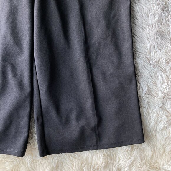 C Est 1946 Women's Black Capri Wide Short Leg Dress Pants Size Large - Picture 3 of 8